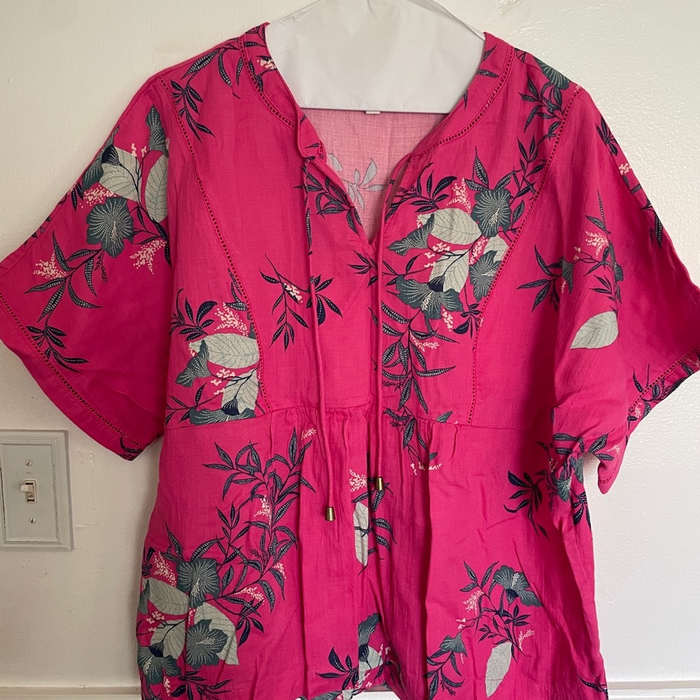 Wonderly Pink Floral Short-Sleeve Tunic Top